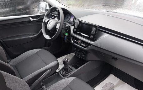 Skoda Rapid II, 2021 год, 1 420 000 рублей, 18 фотография