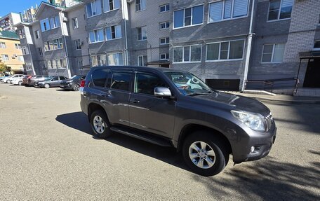 Toyota Land Cruiser Prado 150 рестайлинг 2, 2010 год, 3 100 000 рублей, 7 фотография