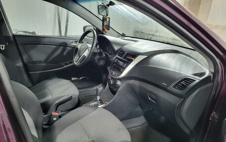 Hyundai Solaris II рестайлинг, 2011 год, 650 000 рублей, 9 фотография