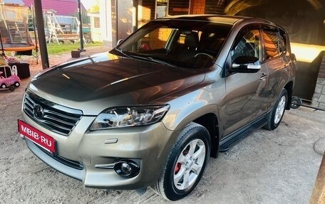 Toyota RAV4, 2011 год, 1 240 000 рублей, 1 фотография