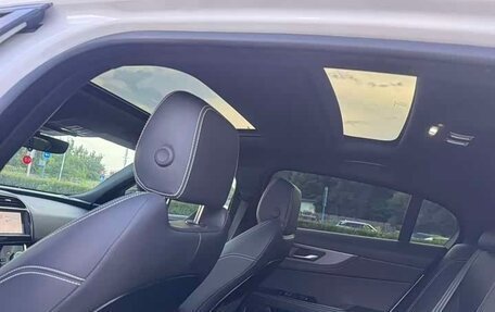 Jaguar XE I рестайлинг, 2021 год, 2 000 000 рублей, 18 фотография