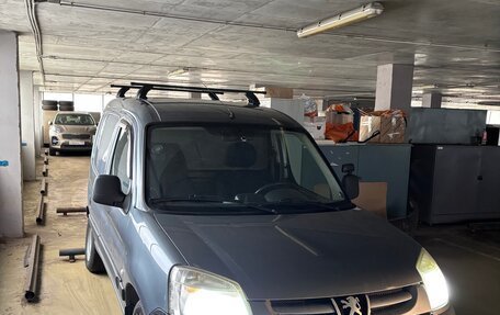 Peugeot Partner II рестайлинг 2, 2011 год, 570 000 рублей, 18 фотография