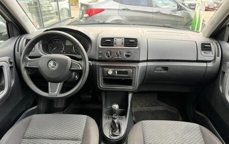 Skoda Fabia II, 2014 год, 900 000 рублей, 9 фотография