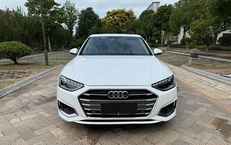 Audi A4, 2022 год, 2 749 000 рублей, 2 фотография