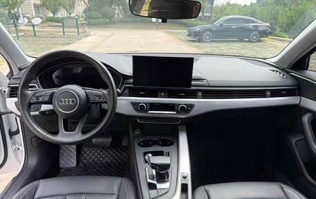 Audi A4, 2022 год, 2 749 000 рублей, 8 фотография