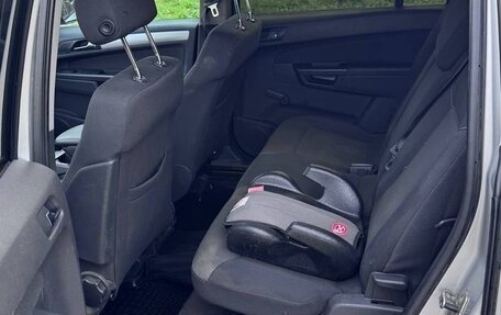 Opel Zafira B, 2012 год, 700 000 рублей, 10 фотография