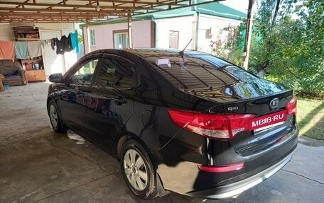 KIA Rio III рестайлинг, 2015 год, 875 000 рублей, 4 фотография