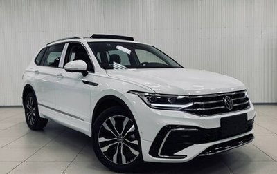 Volkswagen Tiguan II, 2023 год, 4 580 000 рублей, 1 фотография