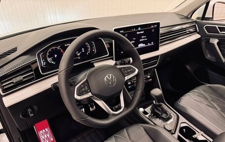 Volkswagen Tiguan II, 2023 год, 4 580 000 рублей, 4 фотография