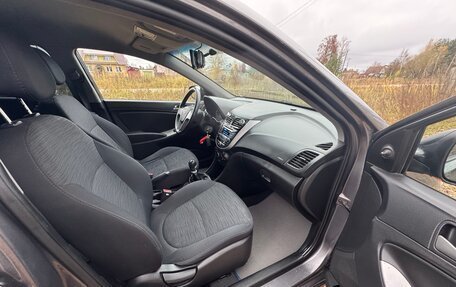 Hyundai Solaris II рестайлинг, 2014 год, 680 000 рублей, 6 фотография