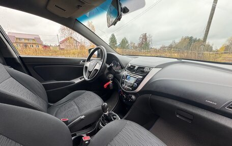 Hyundai Solaris II рестайлинг, 2014 год, 680 000 рублей, 5 фотография