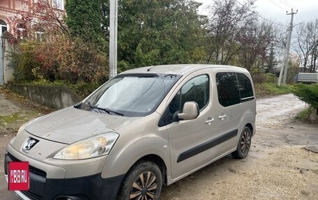 Peugeot Partner II рестайлинг 2, 2010 год, 630 000 рублей, 5 фотография