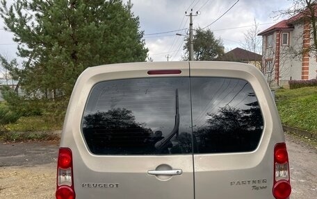 Peugeot Partner II рестайлинг 2, 2010 год, 630 000 рублей, 6 фотография