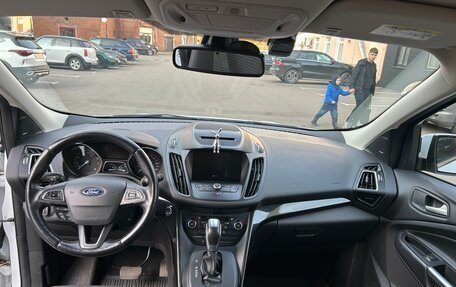 Ford Kuga III, 2017 год, 1 900 000 рублей, 4 фотография