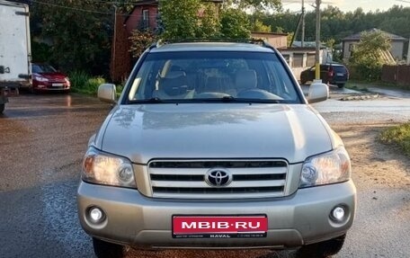 Toyota Highlander III, 2005 год, 1 050 000 рублей, 1 фотография