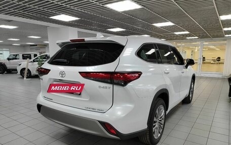 Toyota Highlander, 2025 год, 6 500 000 рублей, 3 фотография