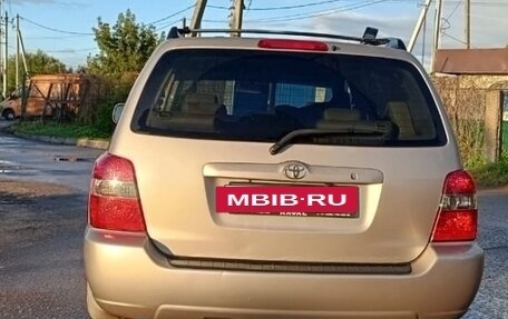 Toyota Highlander III, 2005 год, 1 050 000 рублей, 3 фотография
