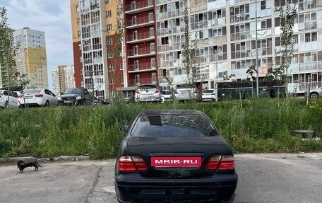 Mercedes-Benz CLK-Класс, 1998 год, 130 000 рублей, 4 фотография