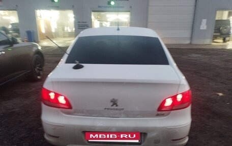 Peugeot 408 I рестайлинг, 2014 год, 900 000 рублей, 3 фотография
