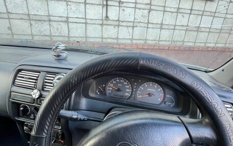 Nissan Pulsar IV, 1998 год, 130 000 рублей, 6 фотография