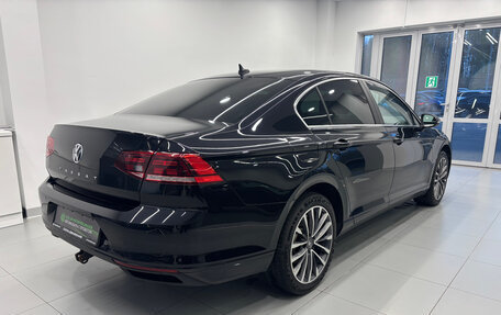 Volkswagen Passat B8 рестайлинг, 2020 год, 1 900 000 рублей, 4 фотография