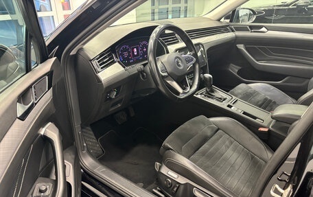 Volkswagen Passat B8 рестайлинг, 2020 год, 1 900 000 рублей, 9 фотография