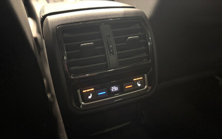 Volkswagen Passat B8 рестайлинг, 2020 год, 1 900 000 рублей, 15 фотография