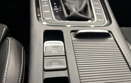 Volkswagen Passat B8 рестайлинг, 2020 год, 1 900 000 рублей, 18 фотография