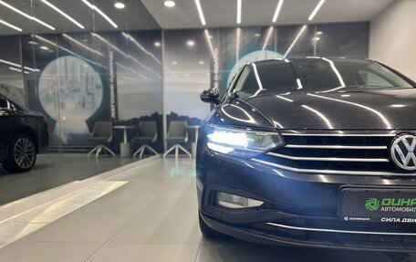Volkswagen Passat B8 рестайлинг, 2020 год, 1 900 000 рублей, 27 фотография