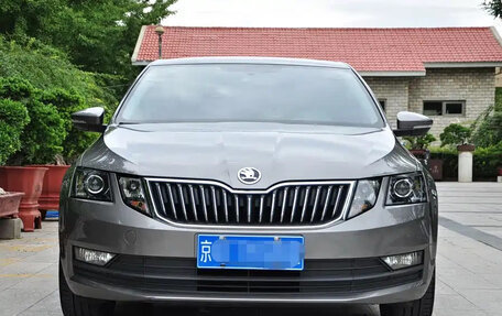 Skoda Octavia, 2021 год, 1 490 000 рублей, 4 фотография
