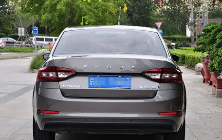 Skoda Octavia, 2021 год, 1 490 000 рублей, 5 фотография