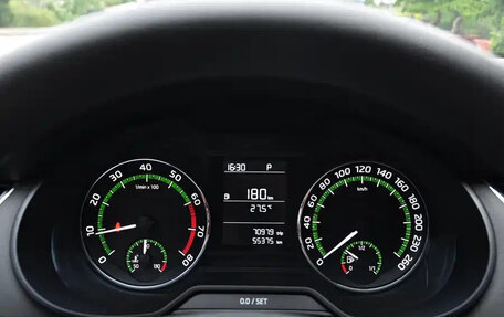 Skoda Octavia, 2021 год, 1 490 000 рублей, 14 фотография