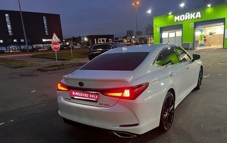 Lexus ES VII, 2021 год, 4 600 000 рублей, 6 фотография