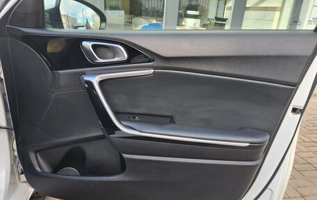 KIA cee'd III, 2019 год, 1 650 000 рублей, 23 фотография