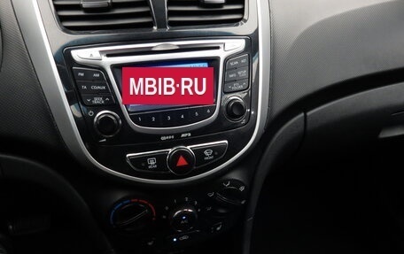 Hyundai Solaris II рестайлинг, 2011 год, 645 000 рублей, 9 фотография