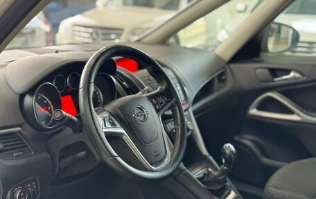 Opel Zafira C рестайлинг, 2012 год, 1 150 000 рублей, 10 фотография