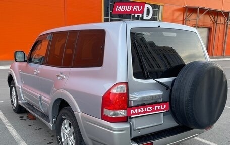 Mitsubishi Pajero III рестайлинг, 2004 год, 950 000 рублей, 6 фотография