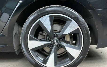 Audi A4, 2017 год, 1 999 000 рублей, 21 фотография