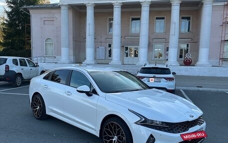 KIA K5, 2021 год, 2 750 000 рублей, 3 фотография
