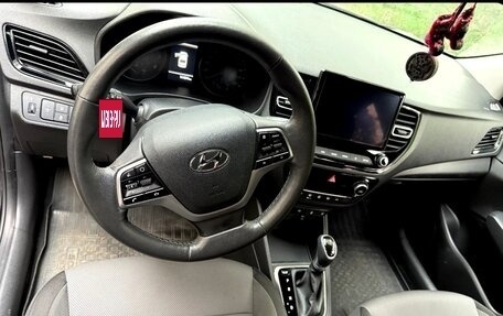 Hyundai Solaris II рестайлинг, 2020 год, 1 800 000 рублей, 6 фотография