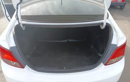 Hyundai Solaris II рестайлинг, 2016 год, 950 000 рублей, 6 фотография