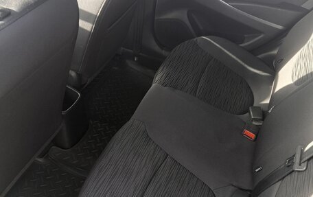 Hyundai Solaris II рестайлинг, 2016 год, 950 000 рублей, 16 фотография