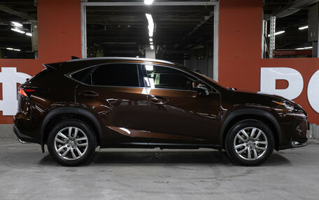 Lexus NX I, 2017 год, 3 249 000 рублей, 4 фотография