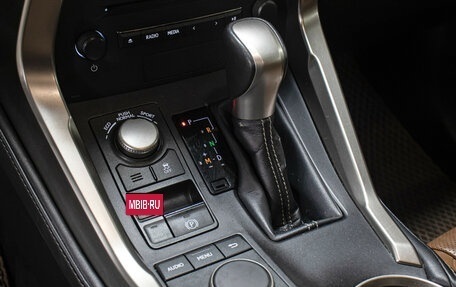 Lexus NX I, 2017 год, 3 249 000 рублей, 17 фотография