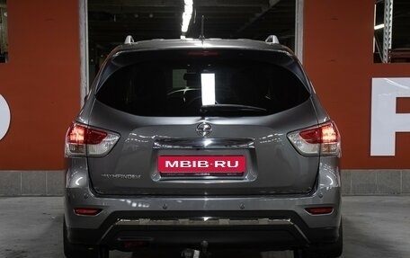 Nissan Pathfinder, 2015 год, 1 698 000 рублей, 6 фотография