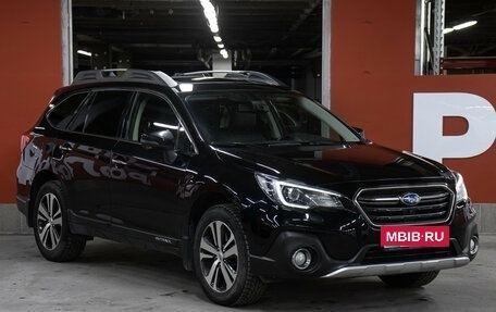 Subaru Outback IV рестайлинг, 2018 год, 2 598 000 рублей, 3 фотография