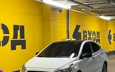 Hyundai Solaris II рестайлинг, 2011 год, 700 000 рублей, 1 фотография