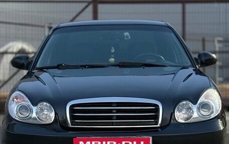 Hyundai Sonata IV рестайлинг, 2004 год, 390 000 рублей, 1 фотография