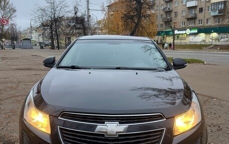 Chevrolet Cruze II, 2014 год, 595 000 рублей, 3 фотография