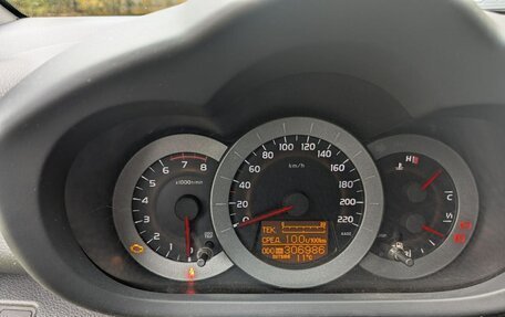 Toyota RAV4, 2006 год, 800 000 рублей, 9 фотография
